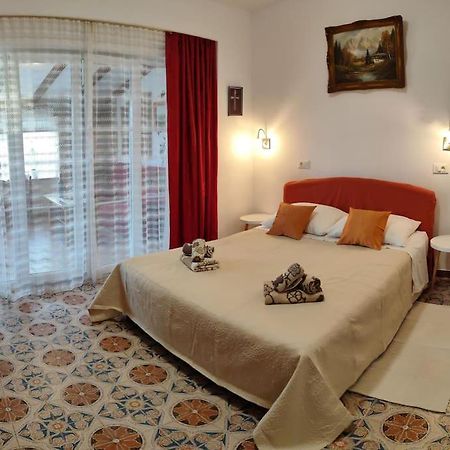 Apartment Istra Near Beach 罗维尼 外观 照片