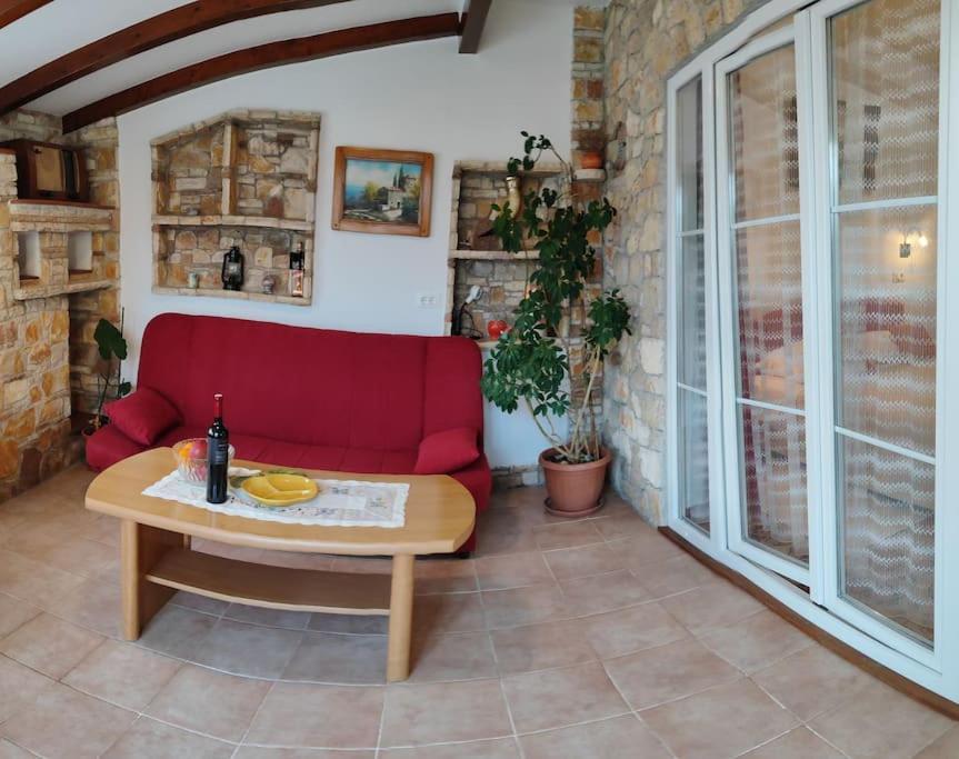 Apartment Istra Near Beach 罗维尼 外观 照片
